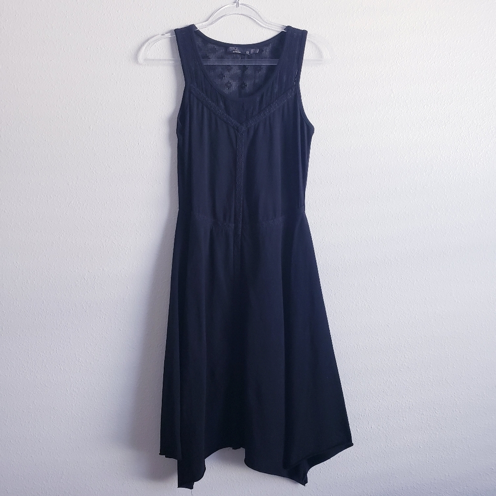 Prana Lace V-Neckline Handkerchief Midi Sleeveless Dress - Picture 7 of 9